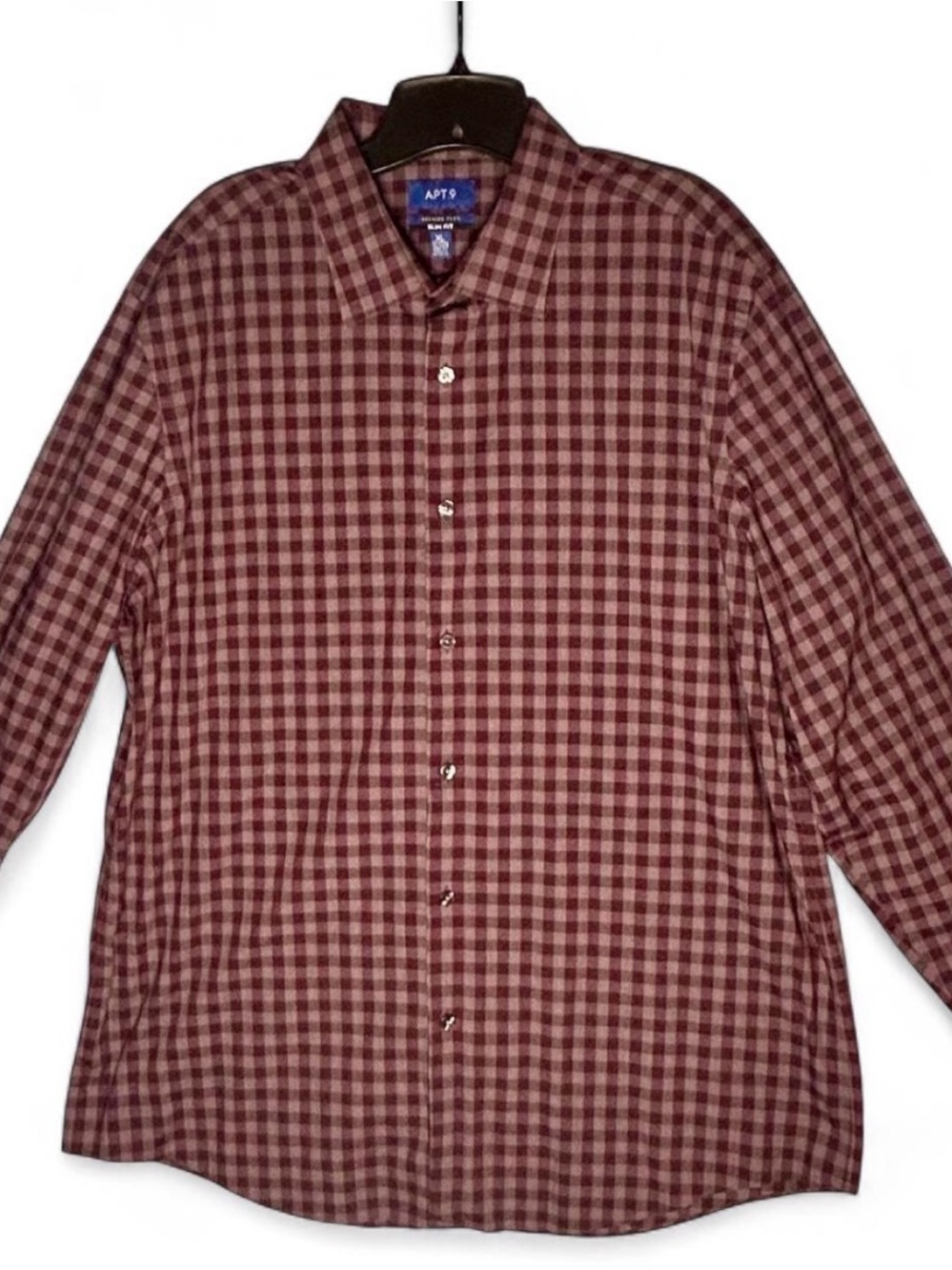 Apt 9 Button up plaid shirt in burgundy colors XL 17-17 1/2 36/37. Slim fit.